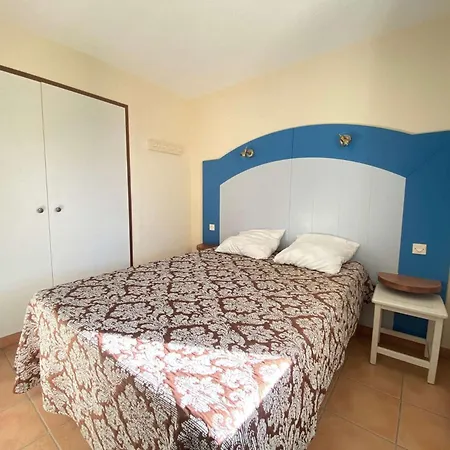 Apartment Royal Park, T2 - Avec Piscine - - Lb070-215
